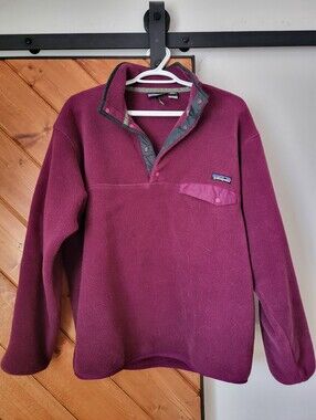 Patagonia Vintage Eggplant Synchilla fleece Medium